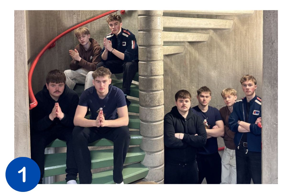 Laugastrákar komust áfram